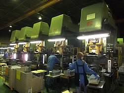 未経験から工場の出荷に挑戦！家電部品の出荷・ピッキング 東大阪 求人